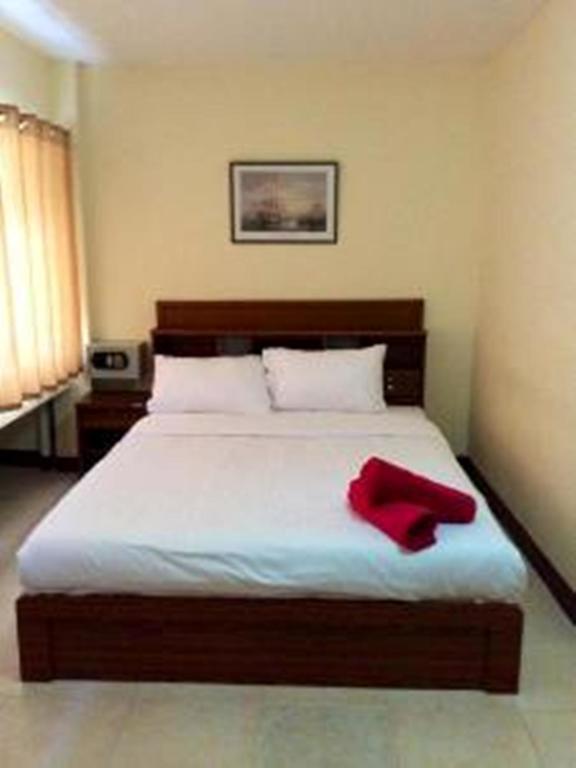 Sandman Hotel & Sports Bar Pattaya Zimmer foto